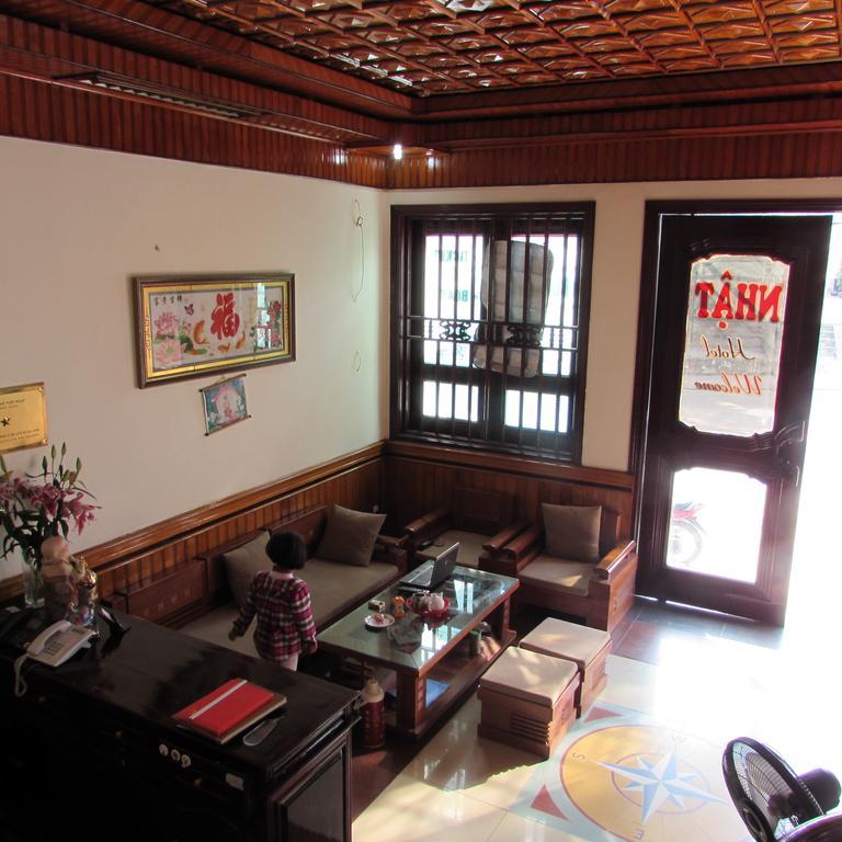 Viet Nhat Halong Hotel - Bai Chay Hạ Long Extérieur photo